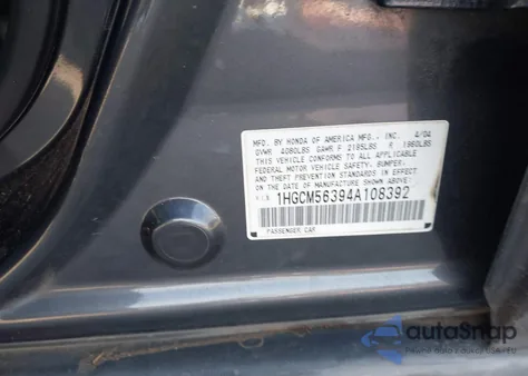 2004 Honda Accord 2.4 Lx z USA, uszkodzony, nr VIN 1HGCM56394A108392